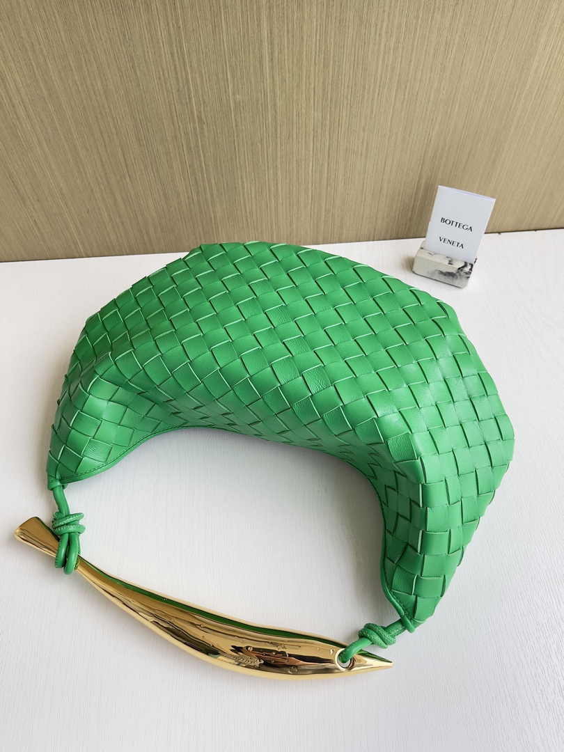 Bottega Veneta Sardine 716082 Lambskin Green