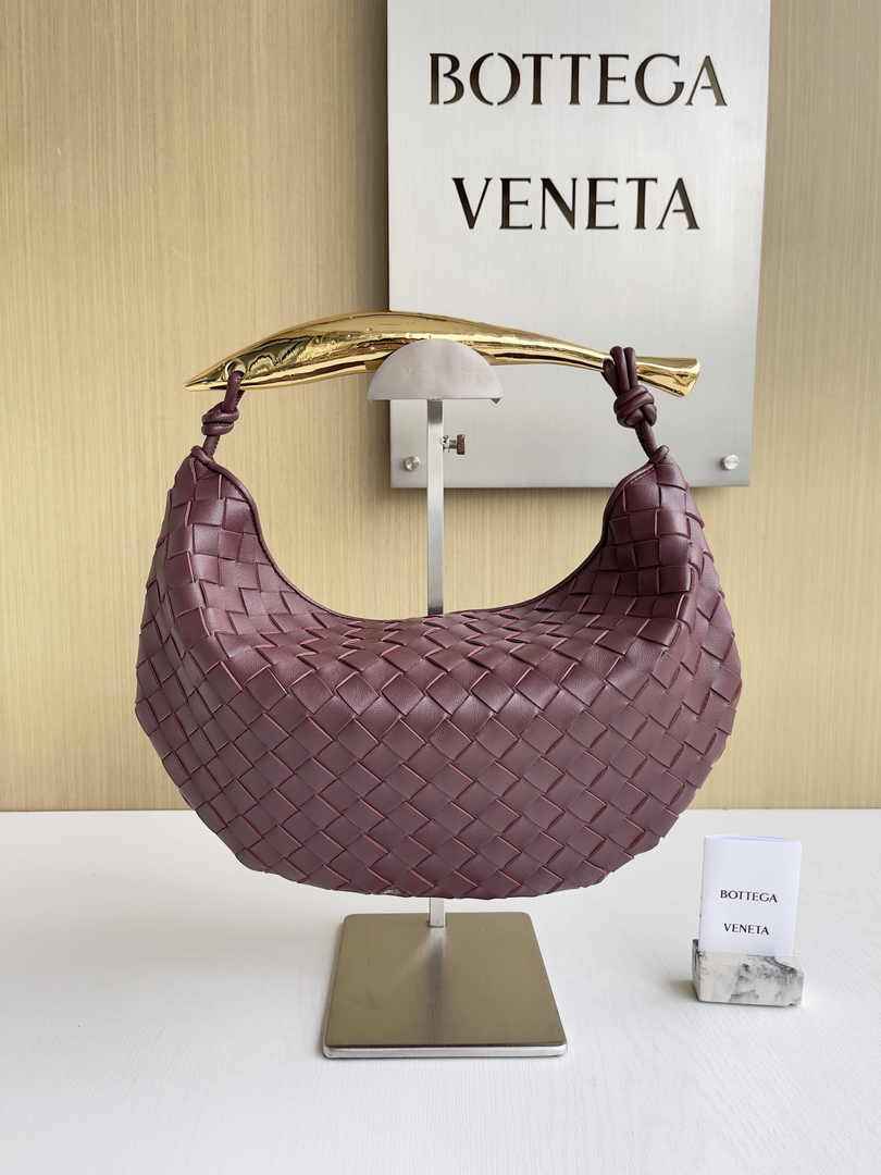 Bottega Veneta Sardine 716082 Lambskin Wine Red
