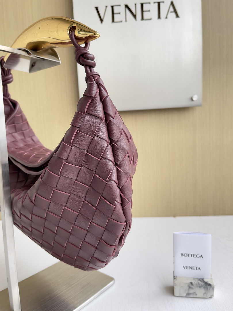 Bottega Veneta Sardine 716082 Lambskin Wine Red
