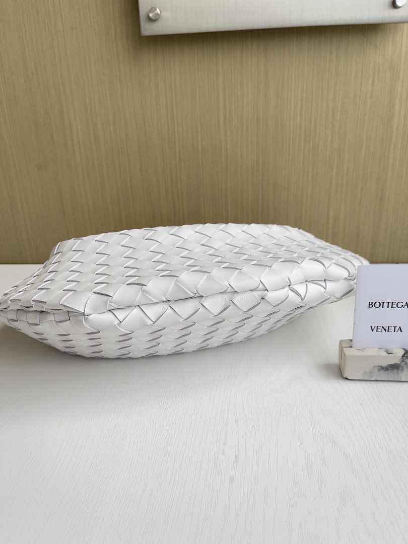 Bottega Veneta Sardine 716082 Lambskin White