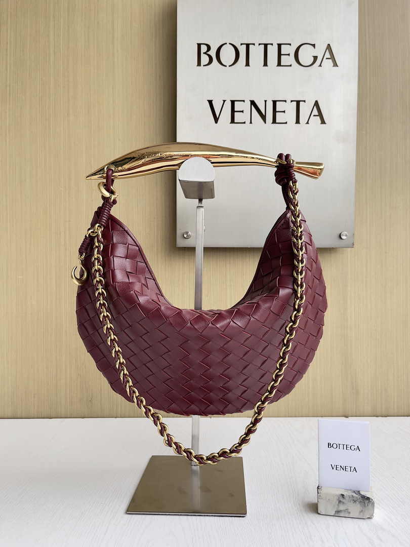 Bottega Veneta Sardine With Chain 776768 Lambskin Wine Red