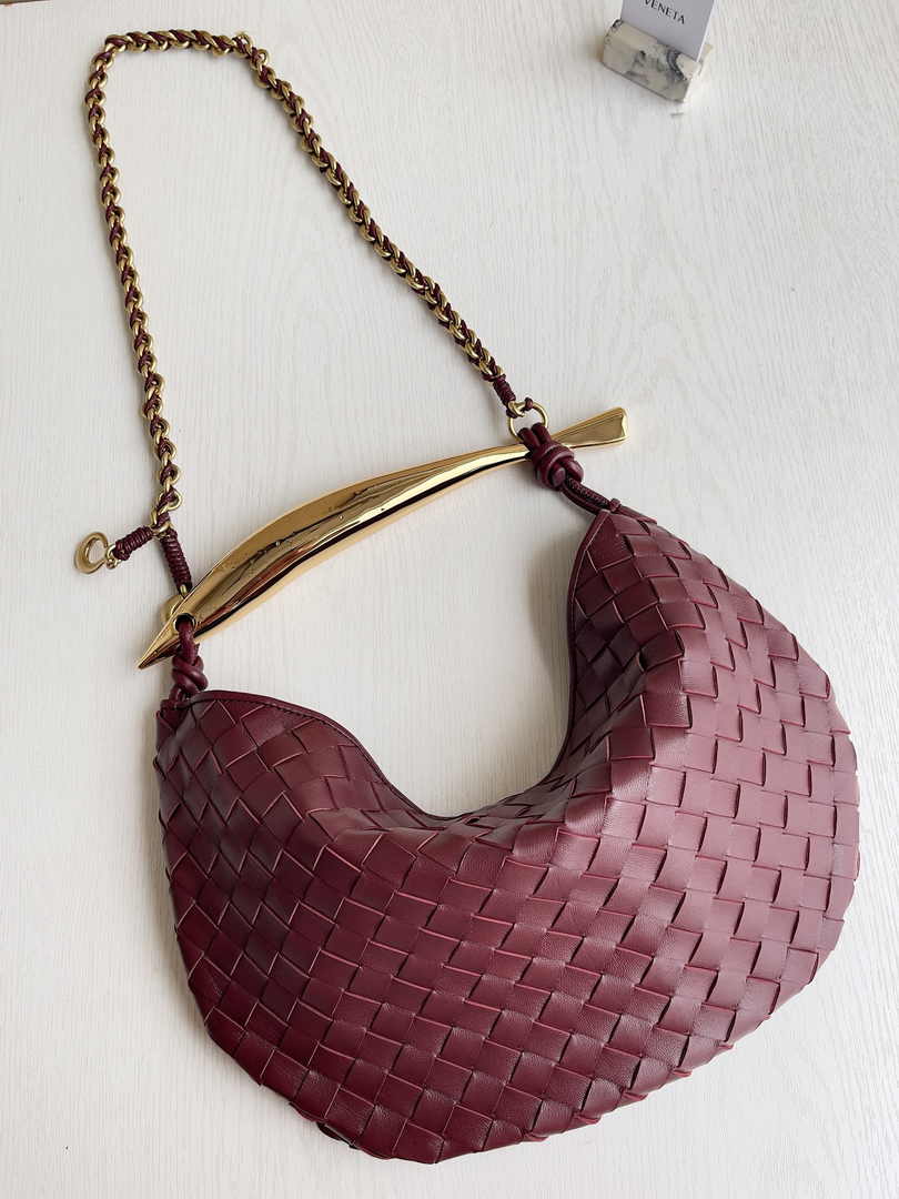 Bottega Veneta Sardine With Chain 776768 Lambskin Wine Red