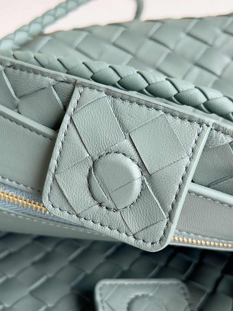 Bottega Veneta Small Andiamo Bag 743568 Lambskin Light Green