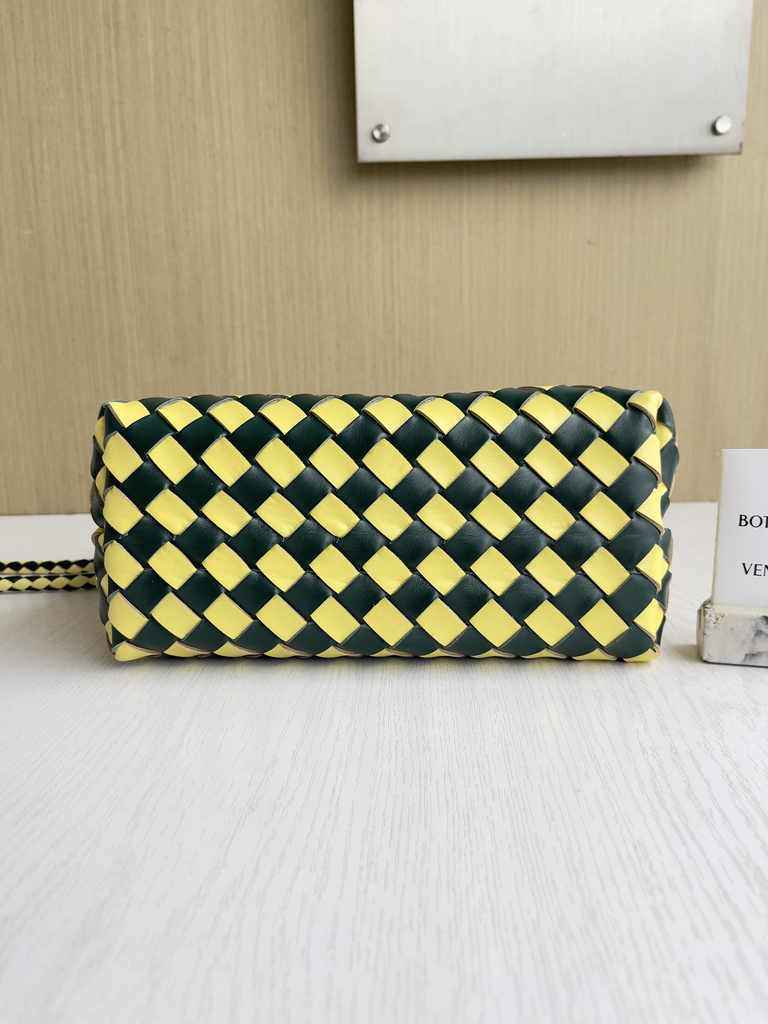 Bottega Veneta Small Andiamo Bag 743568 Lambskin Yellow Green