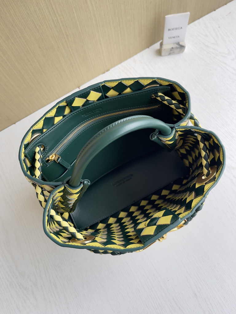 Bottega Veneta Small Andiamo Bag 743568 Lambskin Yellow Green