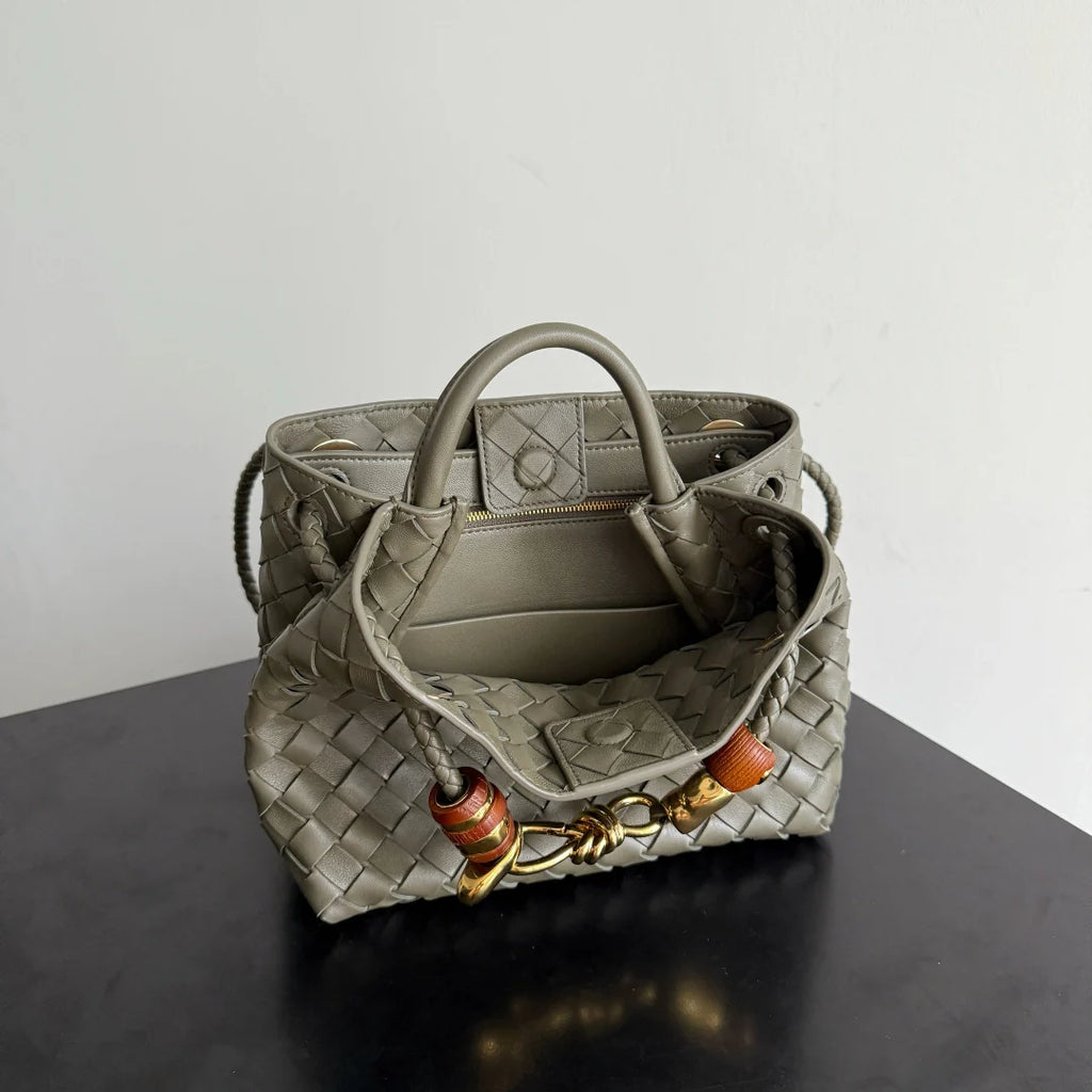 Bottega Veneta Small Andiamo Bag in 743568 dark gray Lambskin
