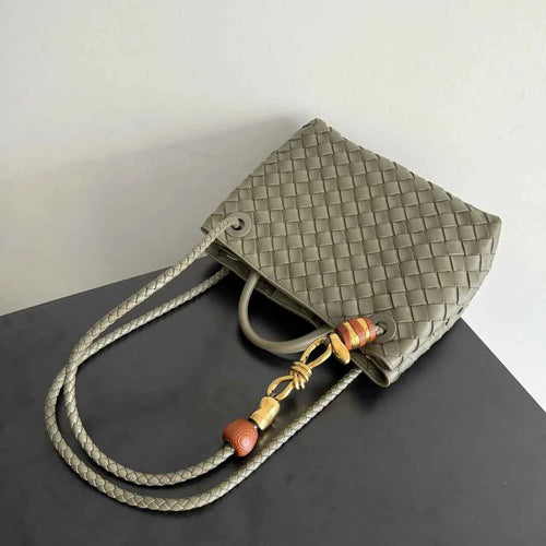 Bottega Veneta Small Andiamo Bag in 743568 dark gray Lambskin