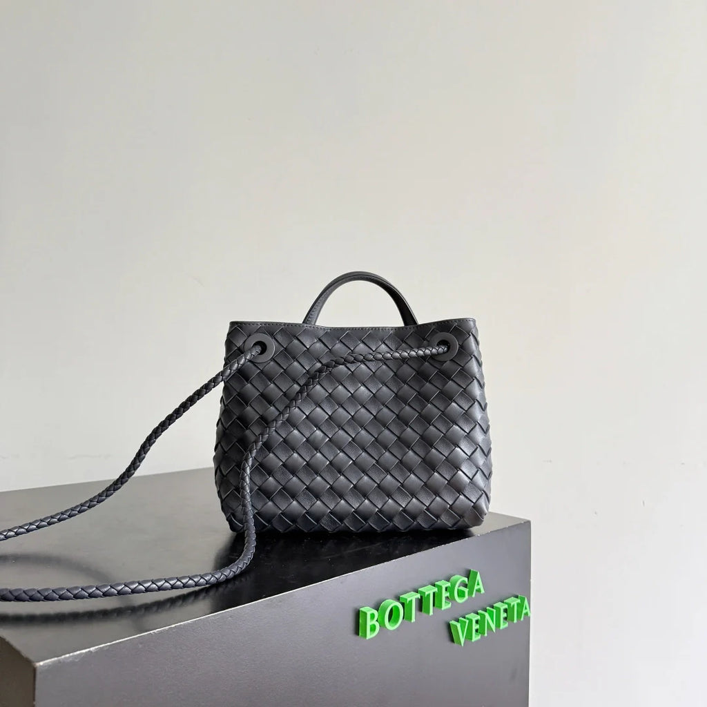 Bottega Veneta Small Andiamo Bag in 743568 Lambskin Navy silver