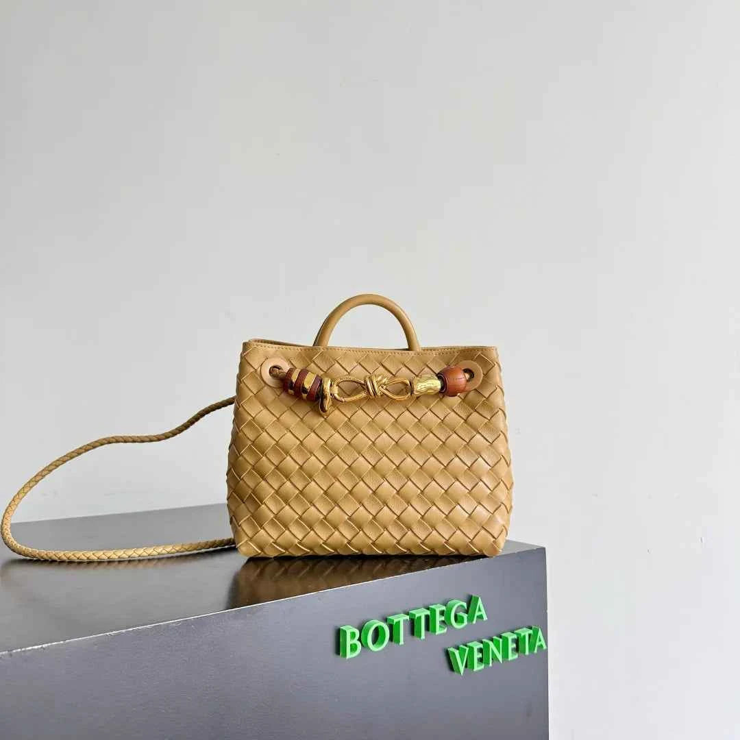 Bottega Veneta Small Andiamo Bag in 743568 tan Lambskin