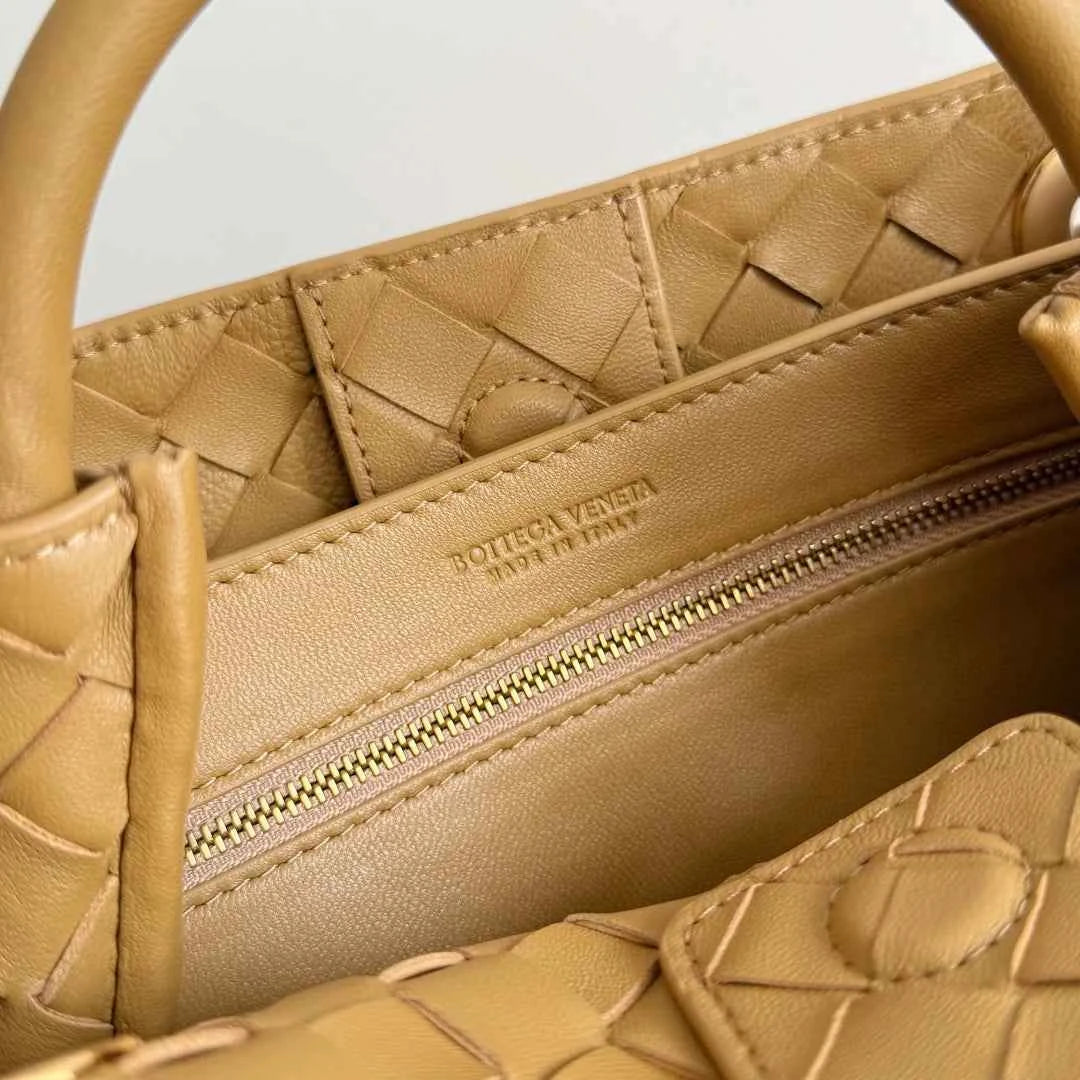 Bottega Veneta Small Andiamo Bag in 743568 tan Lambskin