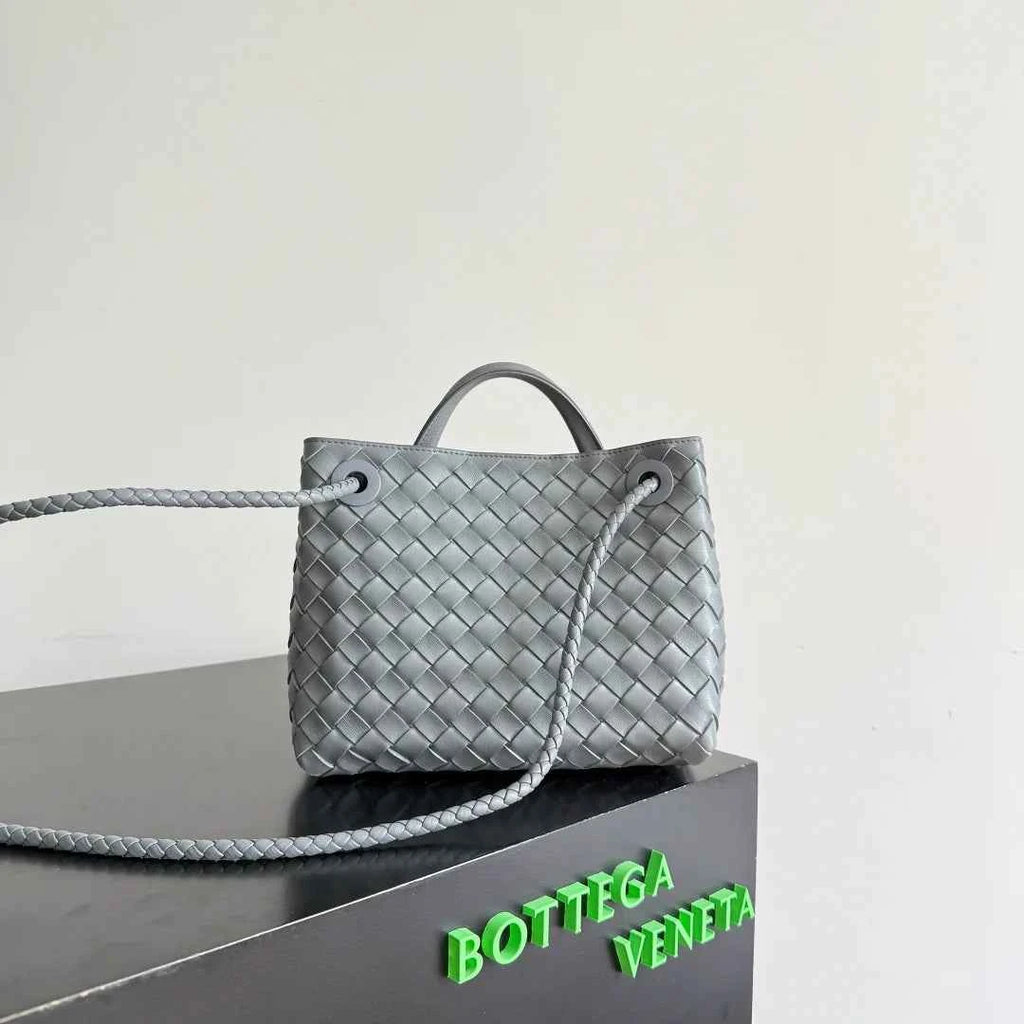Bottega Veneta Small Andiamo Bag in 743568 gray Lambskin