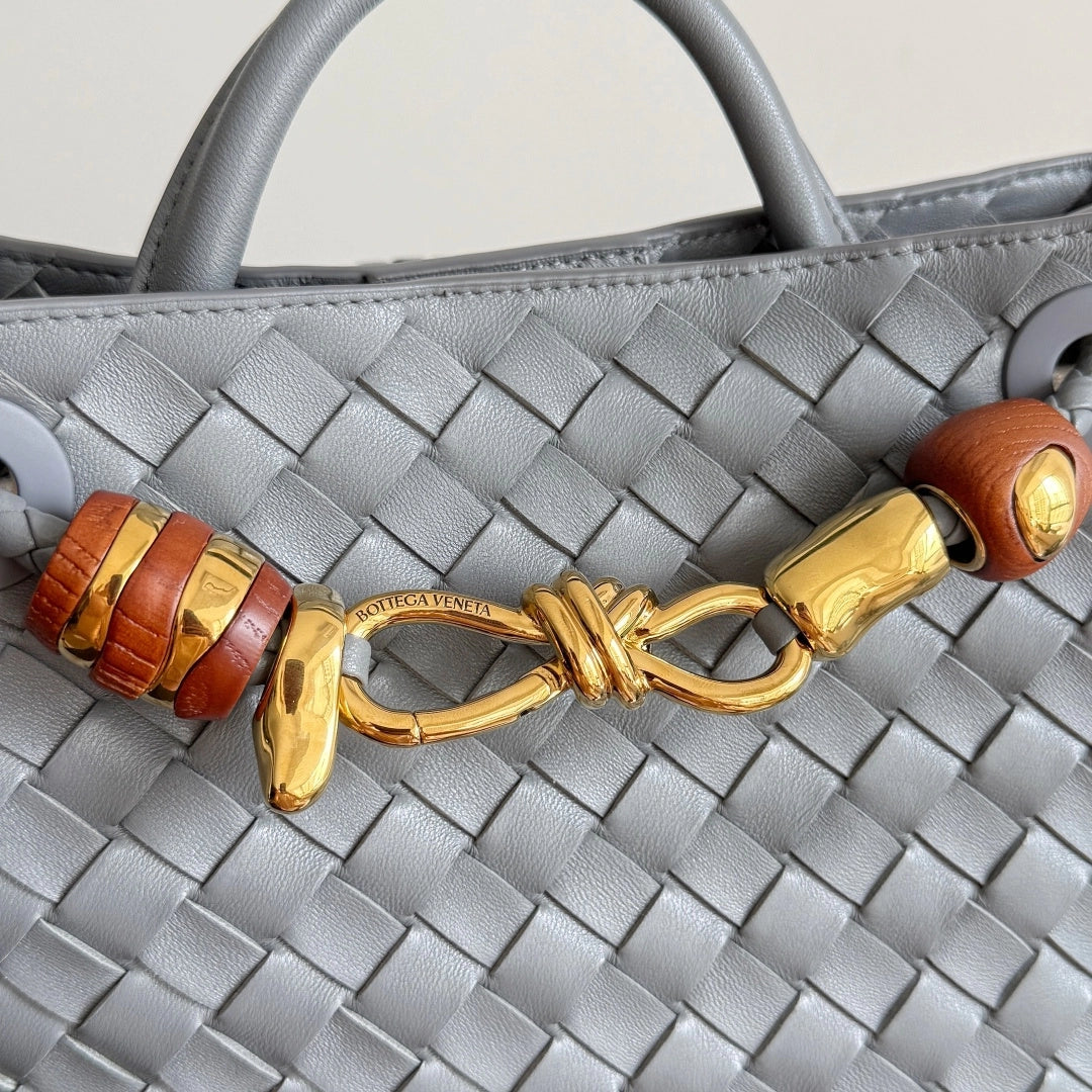 Bottega Veneta Small Andiamo Bag in 743568 gray Lambskin