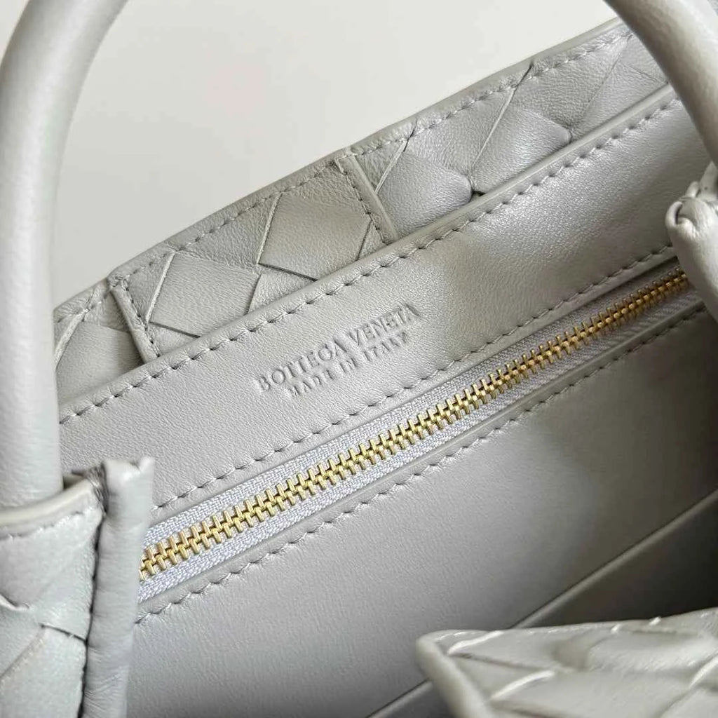 Bottega Veneta Small Andiamo Bag in 743568 light gray Lambskin