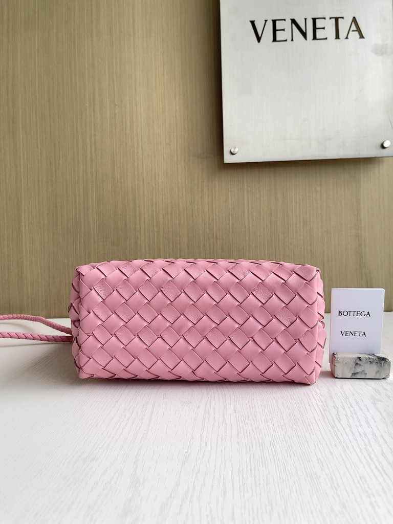 Bottega Veneta Small Andiamo Bag 743568 Lambskin Pink
