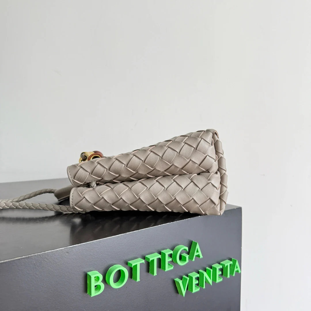 Bottega Veneta Small Andiamo Bag in 743568 power gray Lambskin