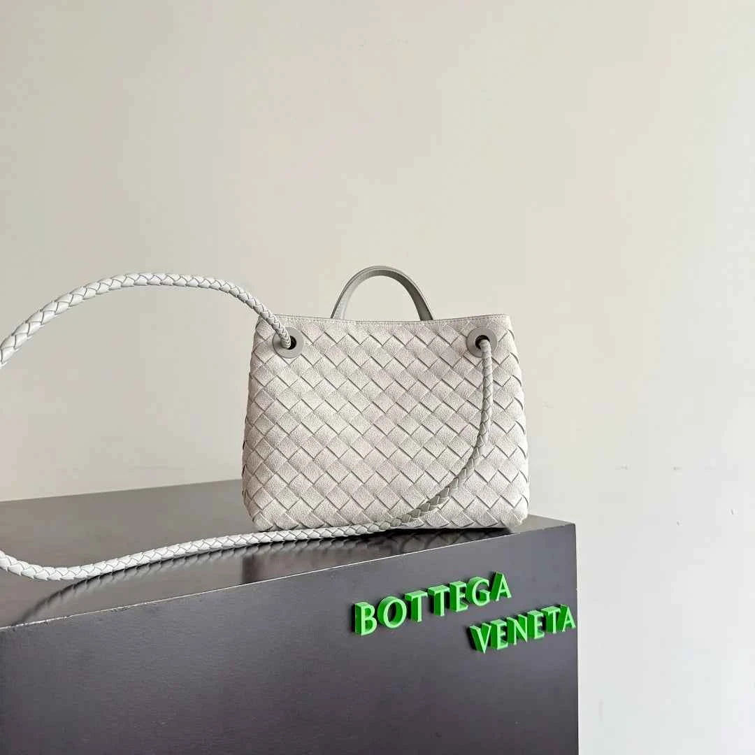 Bottega Veneta Small Andiamo Bag in 743568 Suede light gray