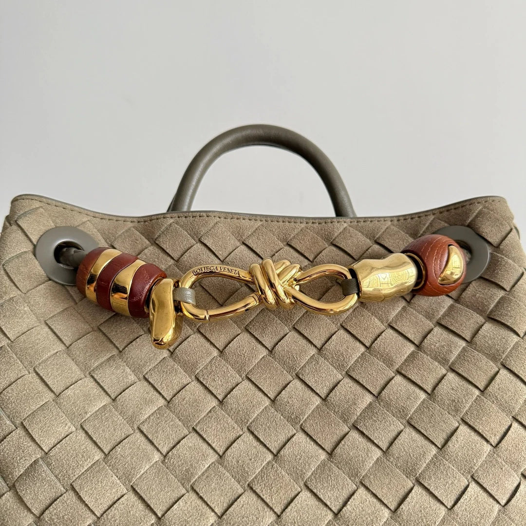 Bottega Veneta Small Andiamo Bag in 743568 Suede gray