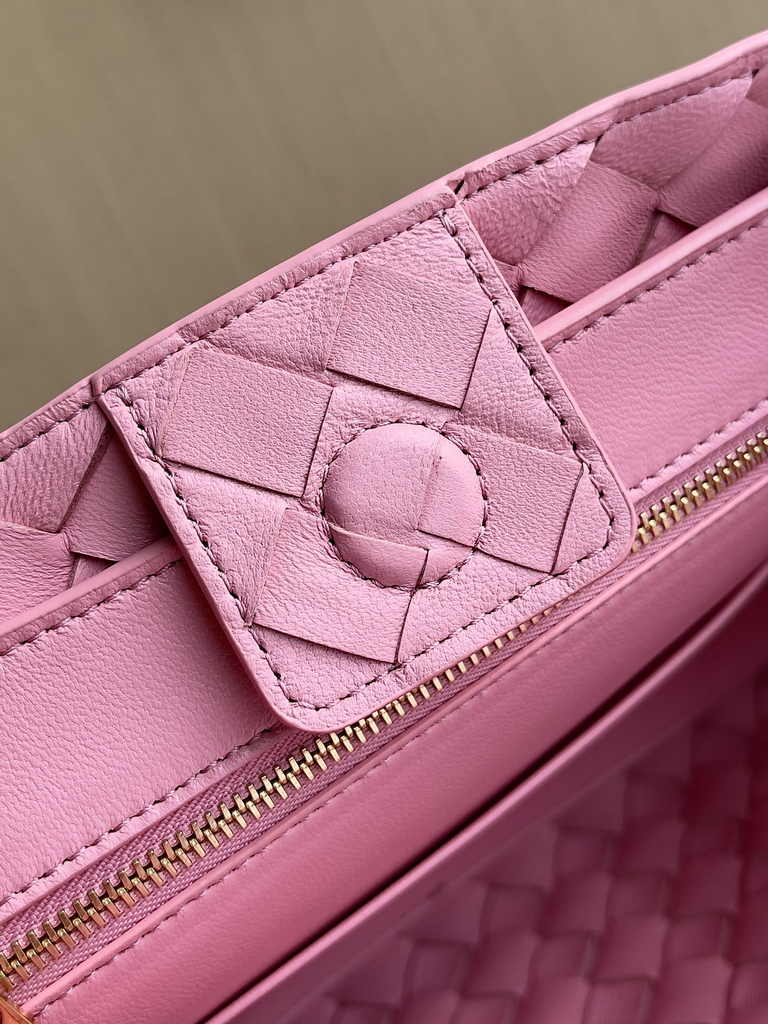 Bottega Veneta Small Andiamo Bag 743568 Lambskin Pink