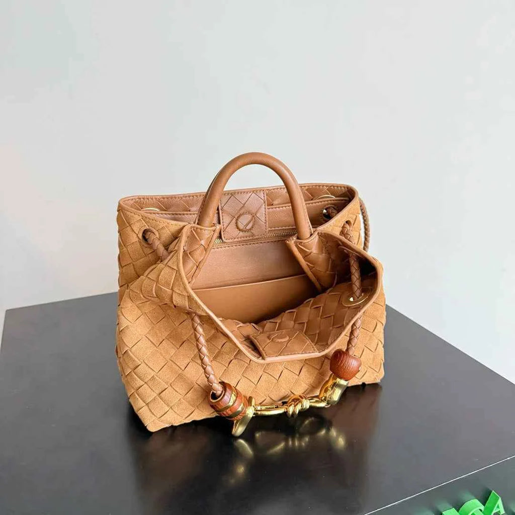 Bottega Veneta Small Andiamo Bag in 743568 Suede brown