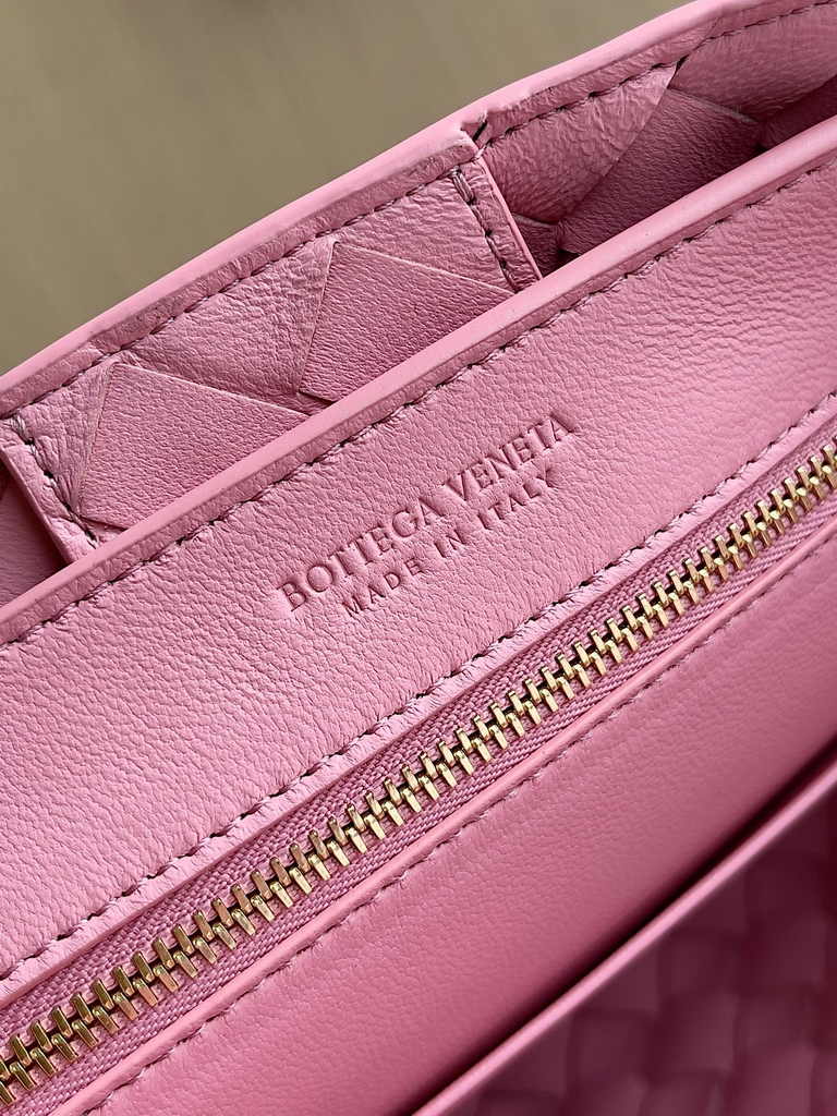 Bottega Veneta Small Andiamo Bag 743568 Lambskin Pink