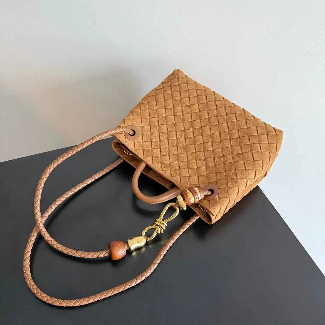 Bottega Veneta Small Andiamo Bag in 743568 Suede brown