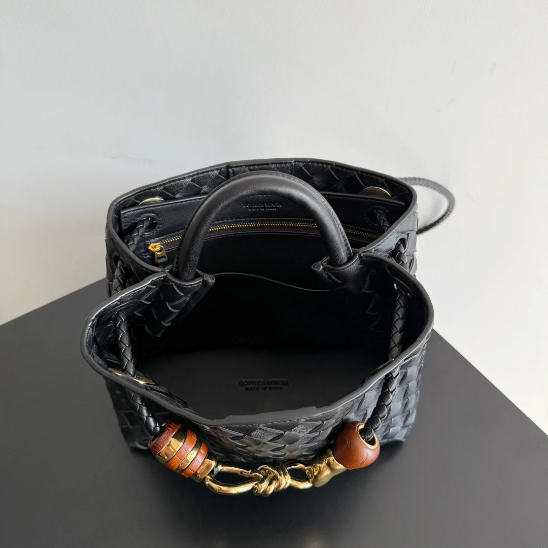 Bottega Veneta Small Andiamo Bag in 743568 Lambskin Black Gold