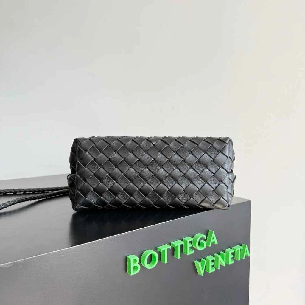 Bottega Veneta Small Andiamo Bag in 743568 Lambskin Black Silver