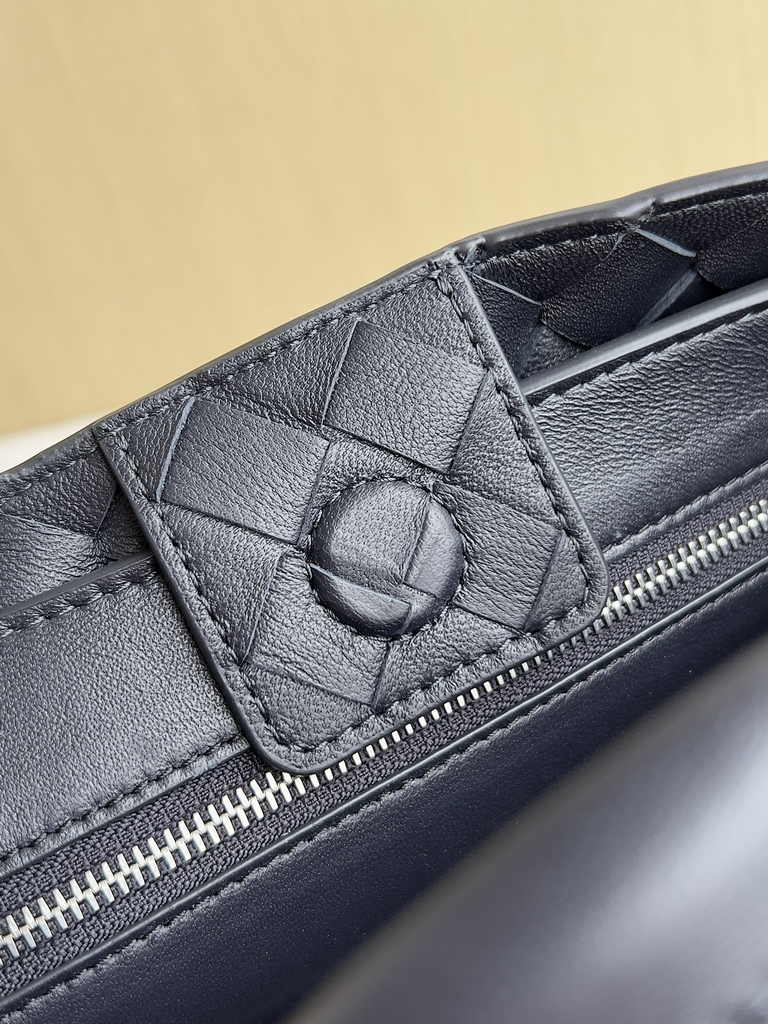 Bottega Veneta Small Andiamo Bag 743568 Lambskin Navy Blue Silver