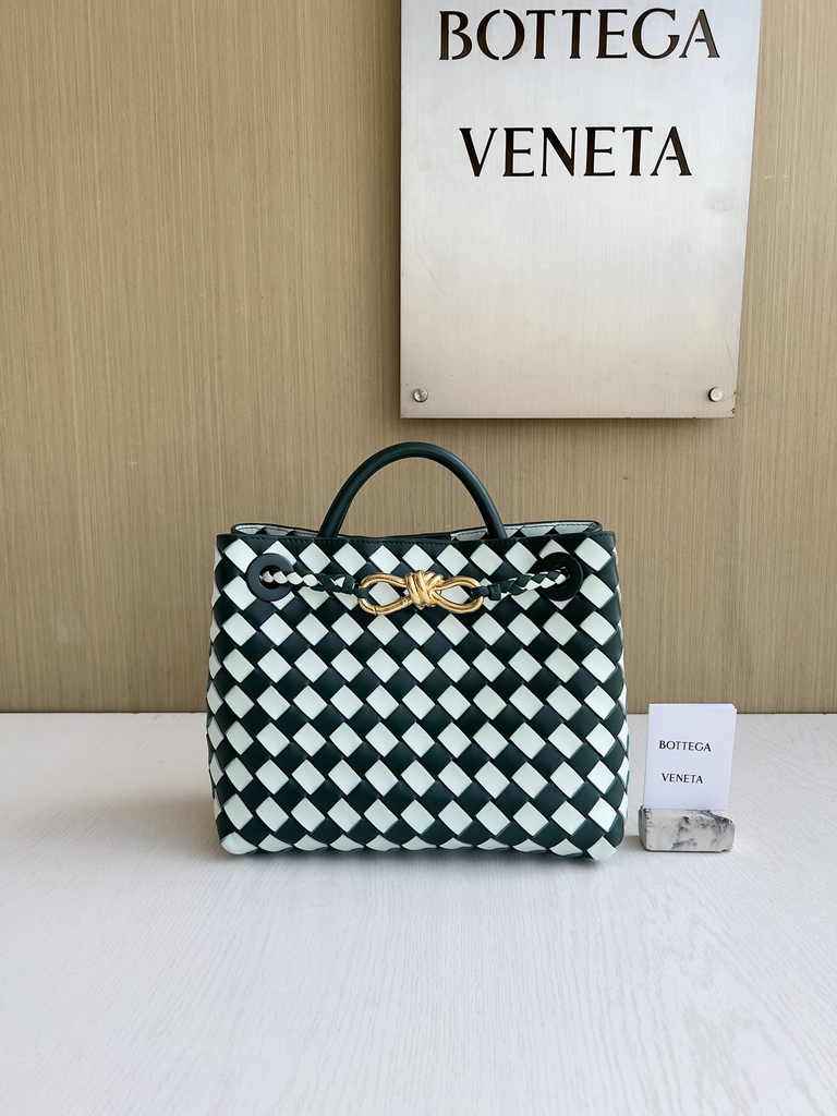 Bottega Veneta Small Andiamo Bag 743568 Lambskin White Green