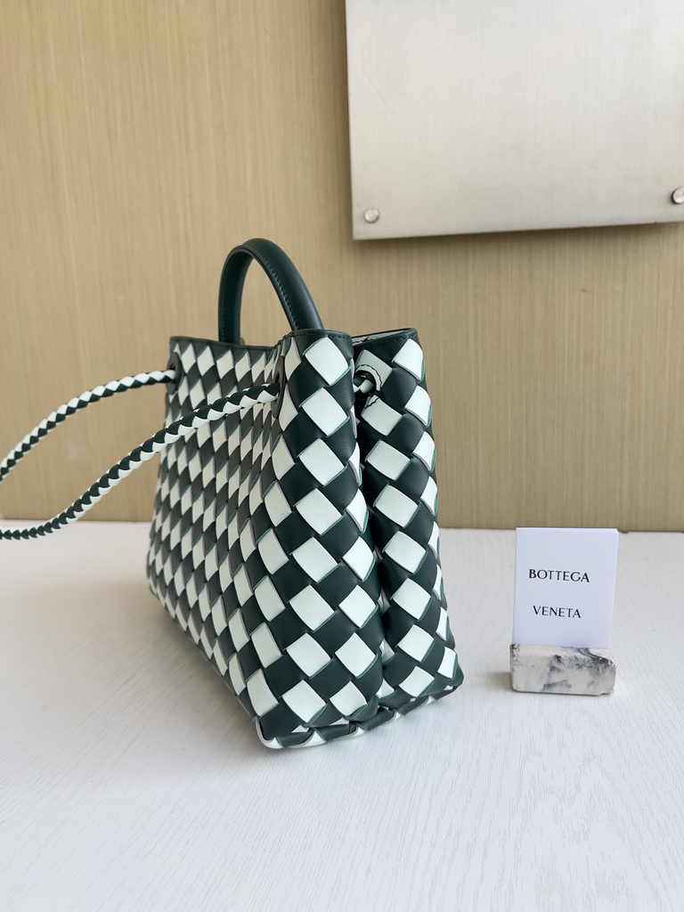 Bottega Veneta Small Andiamo Bag 743568 Lambskin White Green