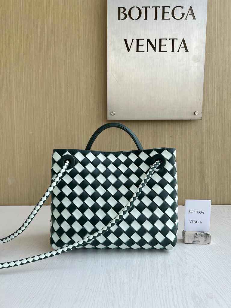 Bottega Veneta Small Andiamo Bag 743568 Lambskin White Green