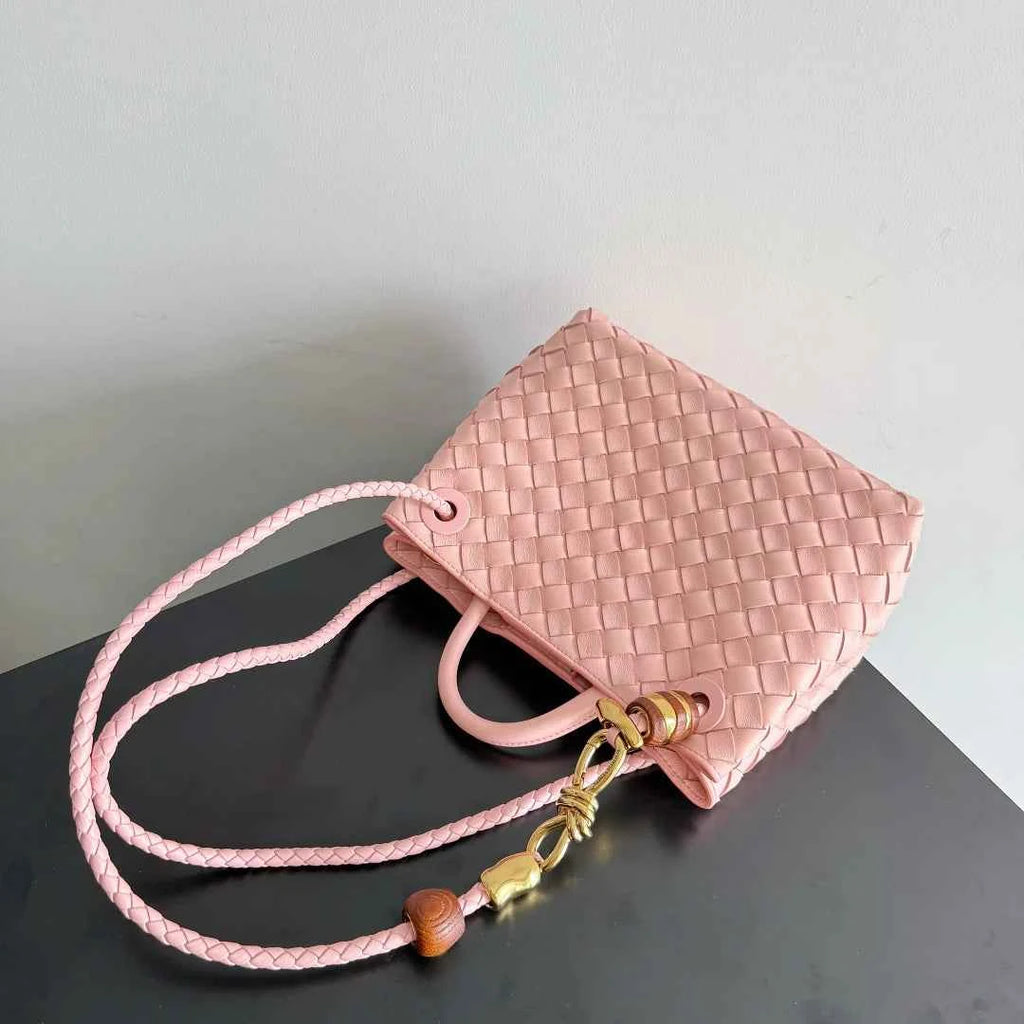 Bottega Veneta Small Andiamo Bag in 743568 Lambskin light pink
