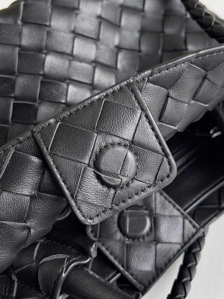 Bottega Veneta Small Andiamo Bag 743568 Lambskin Black Silver