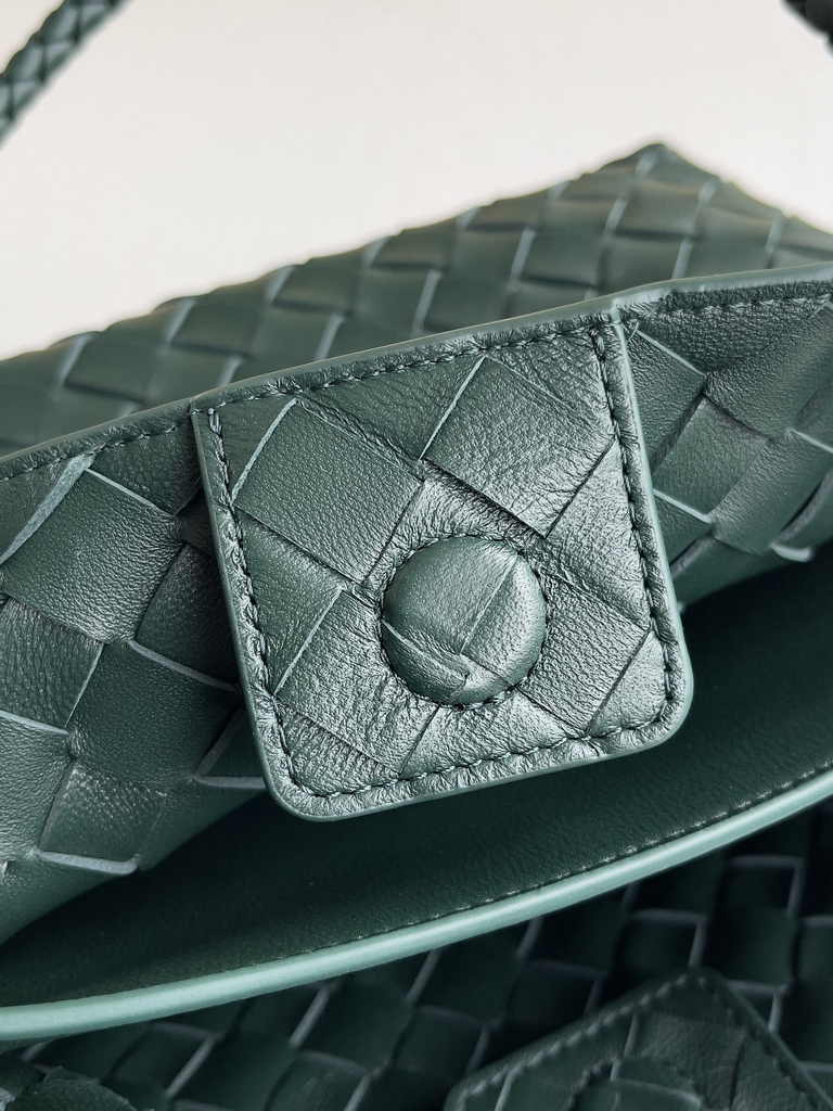 Bottega Veneta Small Andiamo Bag 743568 Lambskin Dark Green