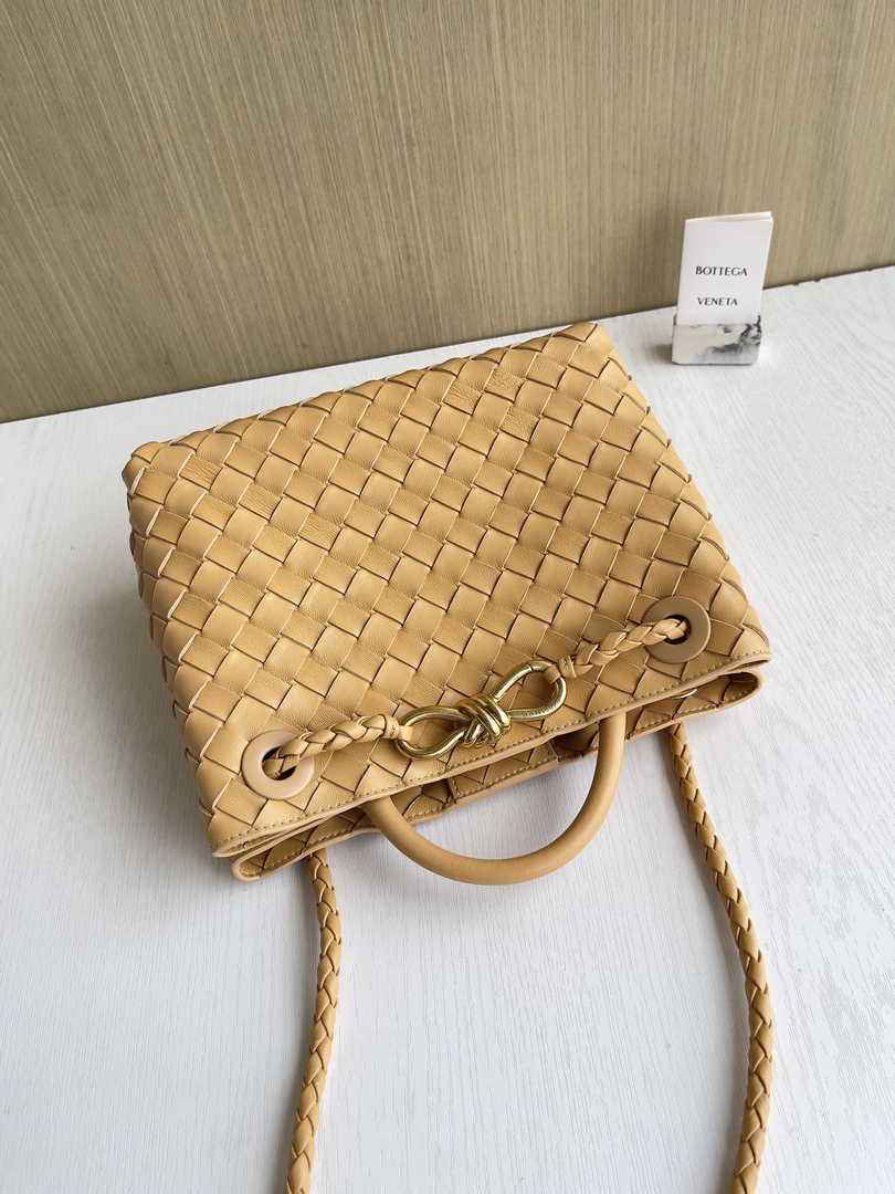 Bottega Veneta Small Andiamo Bag 743568 Lambskin Tan