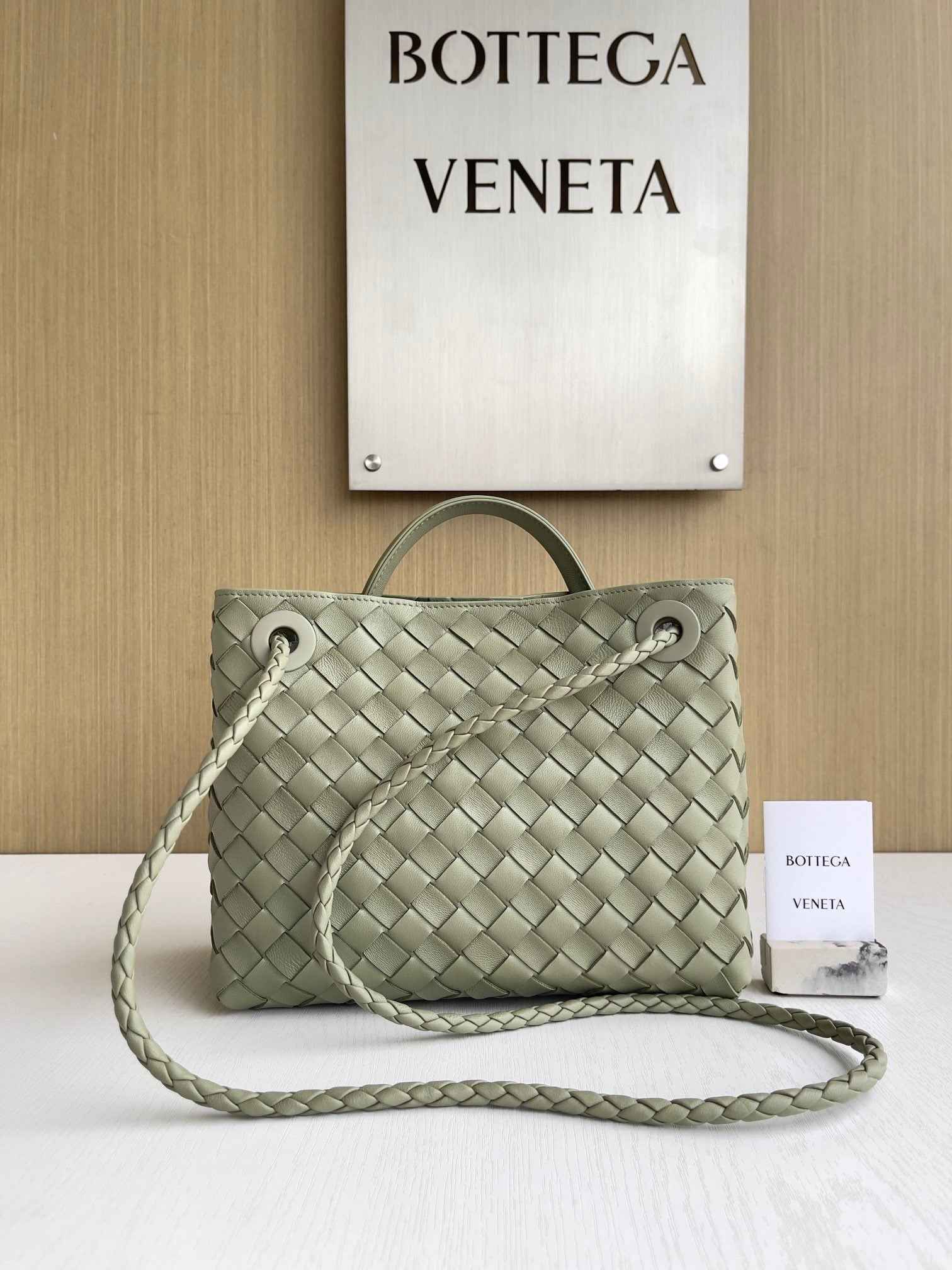 Bottega Veneta Small Andiamo Bag 743568 Lambskin Green