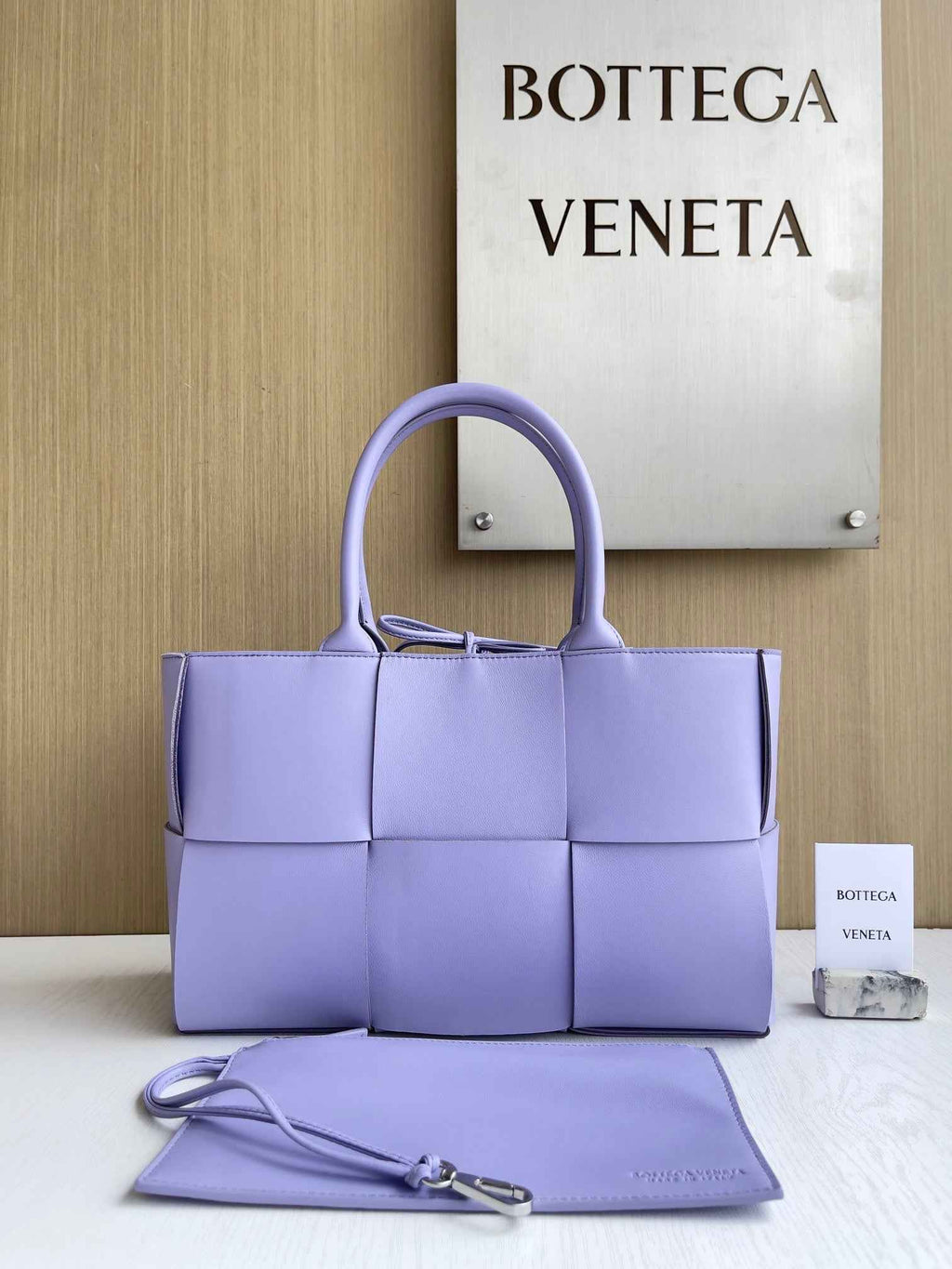 Bottega Veneta Small Arco Tote Bag 652867 Calfskin Light Purple