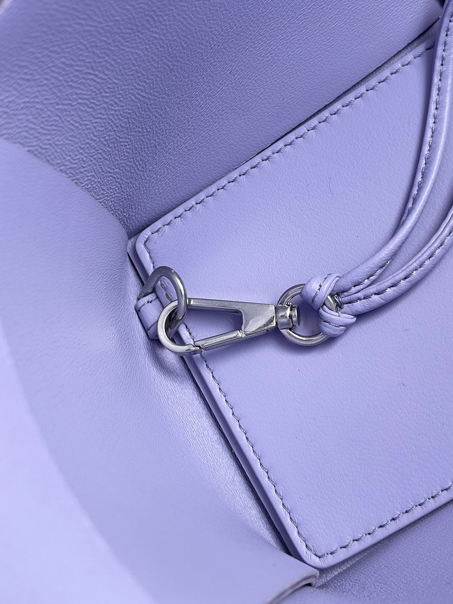 Bottega Veneta Small Arco Tote Bag 652867 Calfskin Light Purple