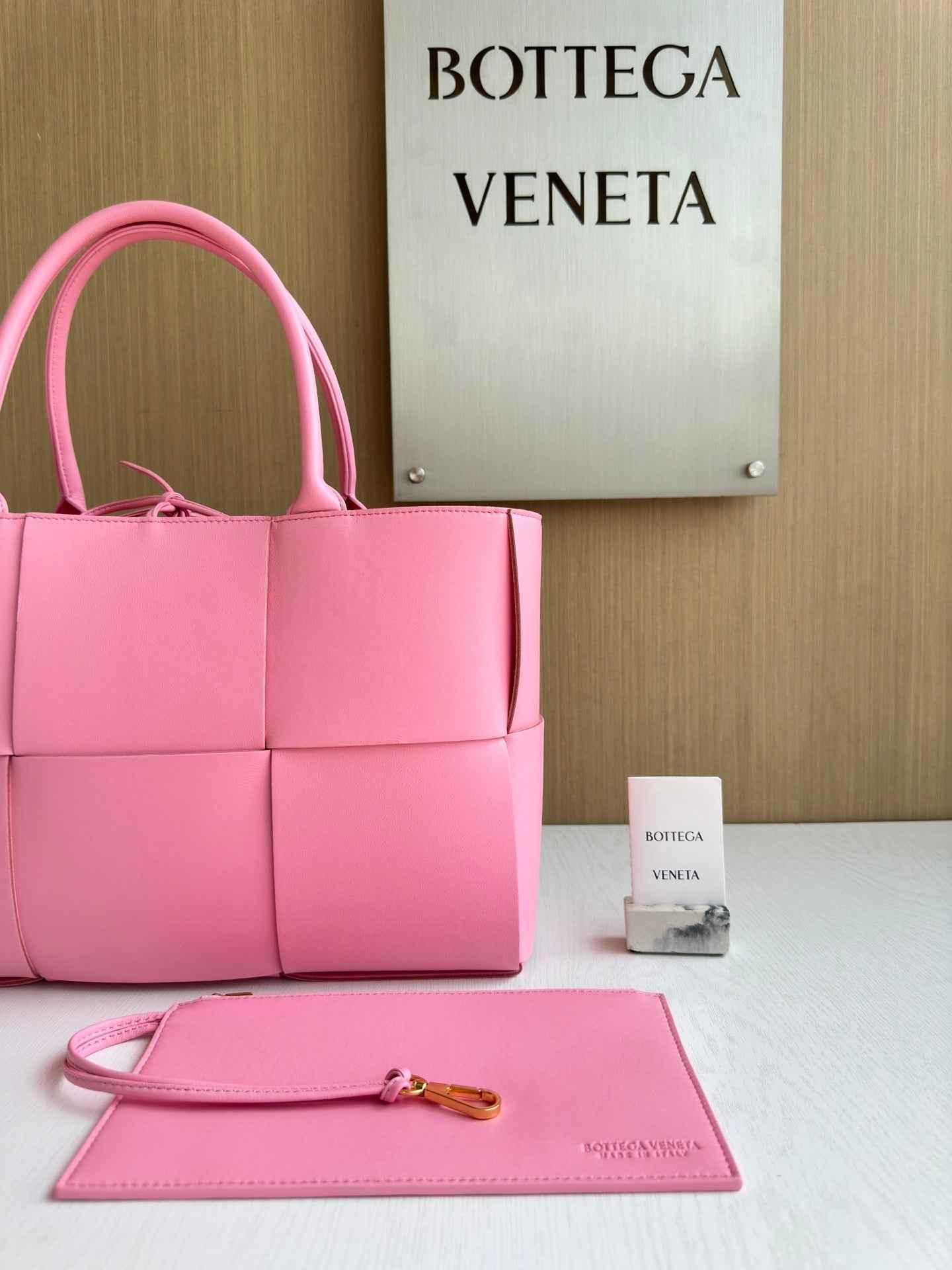 Bottega Veneta Small Arco Tote Bag 652867 Calfskin Pink