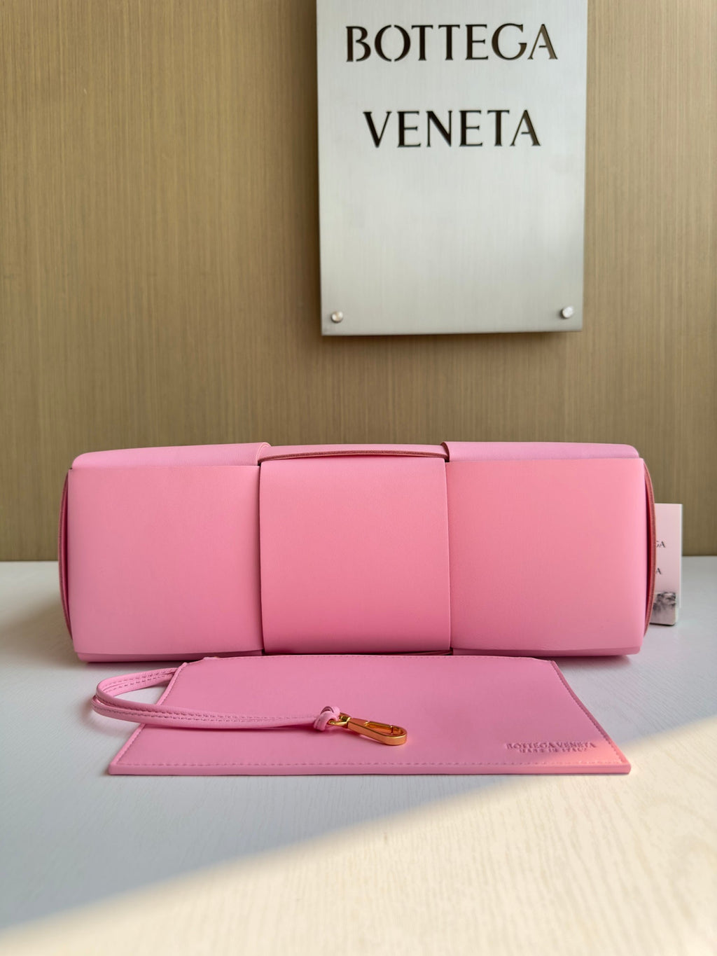 Bottega Veneta Small Arco Tote Bag 652867 Calfskin Pink
