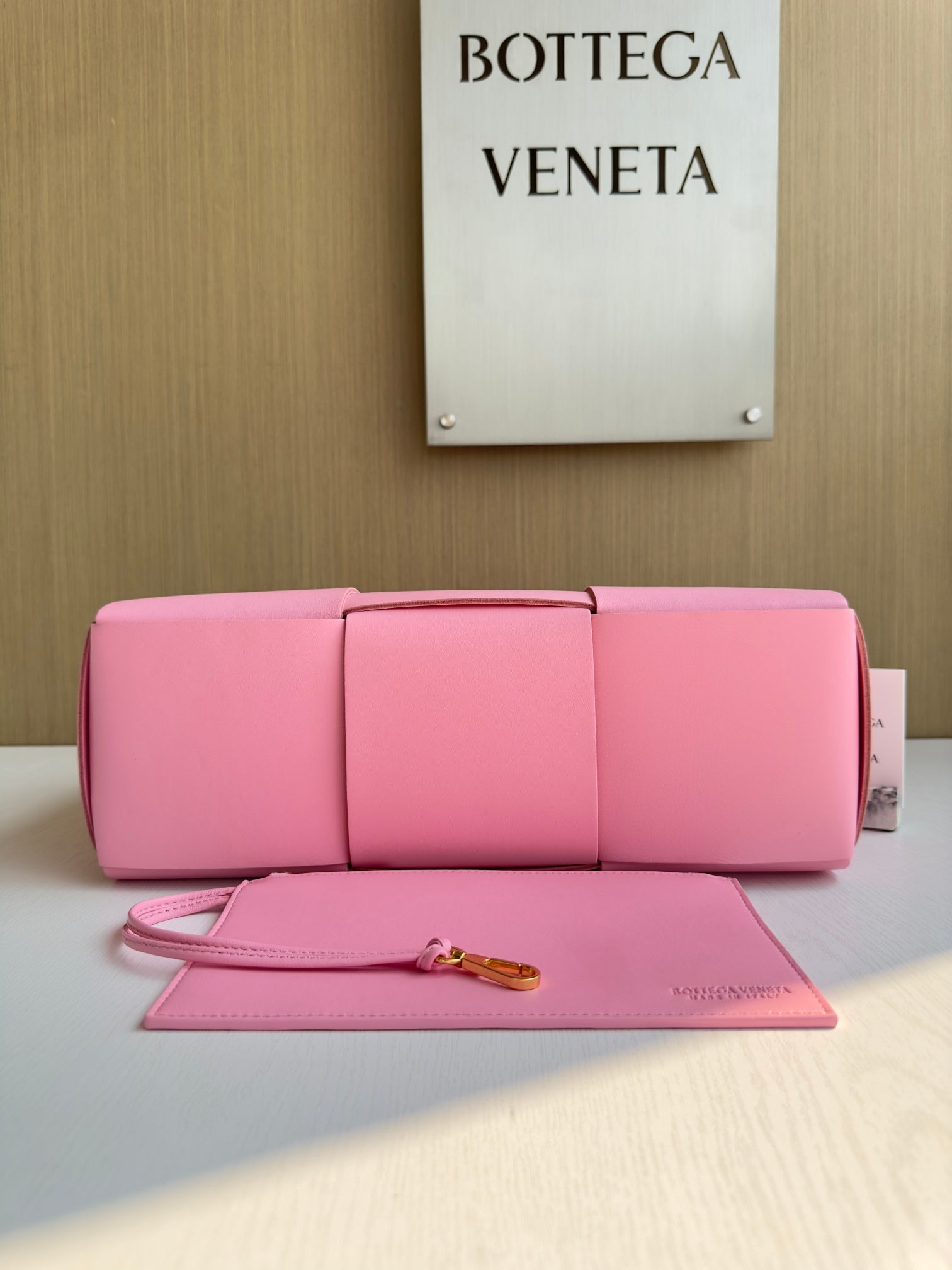 Bottega Veneta Small Arco Tote Bag 652867 Calfskin Pink