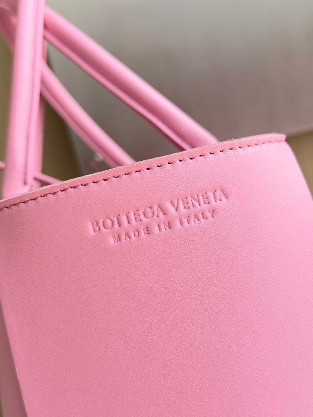 Bottega Veneta Small Arco Tote Bag 652867 Calfskin Pink