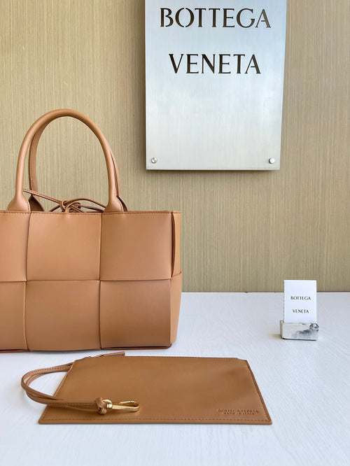 Bottega Veneta Small Arco Tote Bag 652867 Calfskin Tan