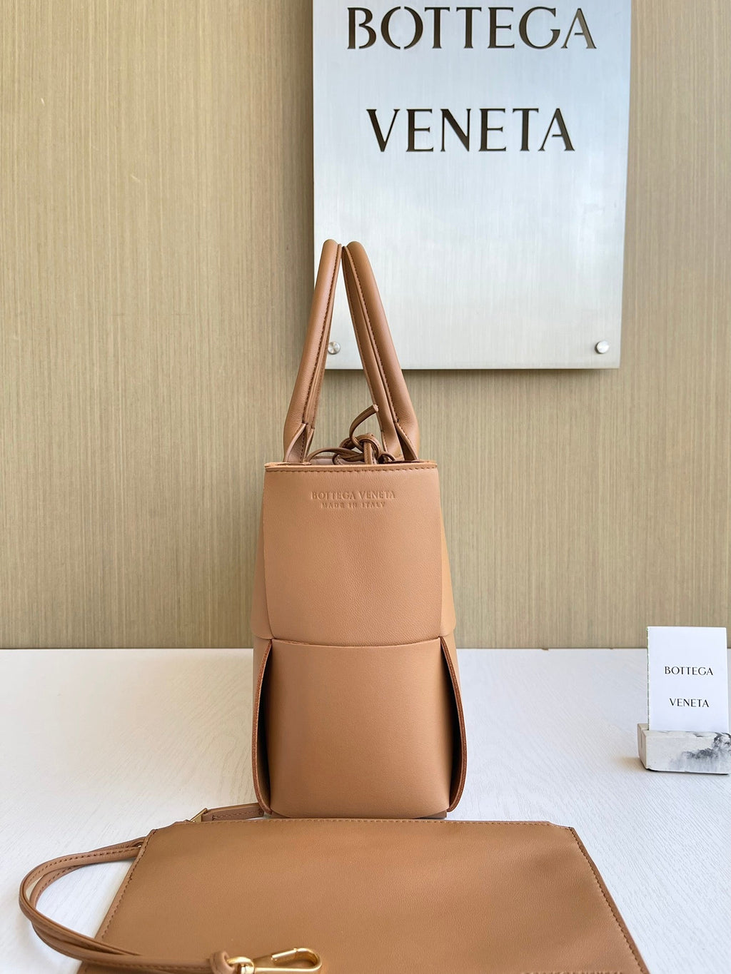 Bottega Veneta Small Arco Tote Bag 652867 Calfskin Tan