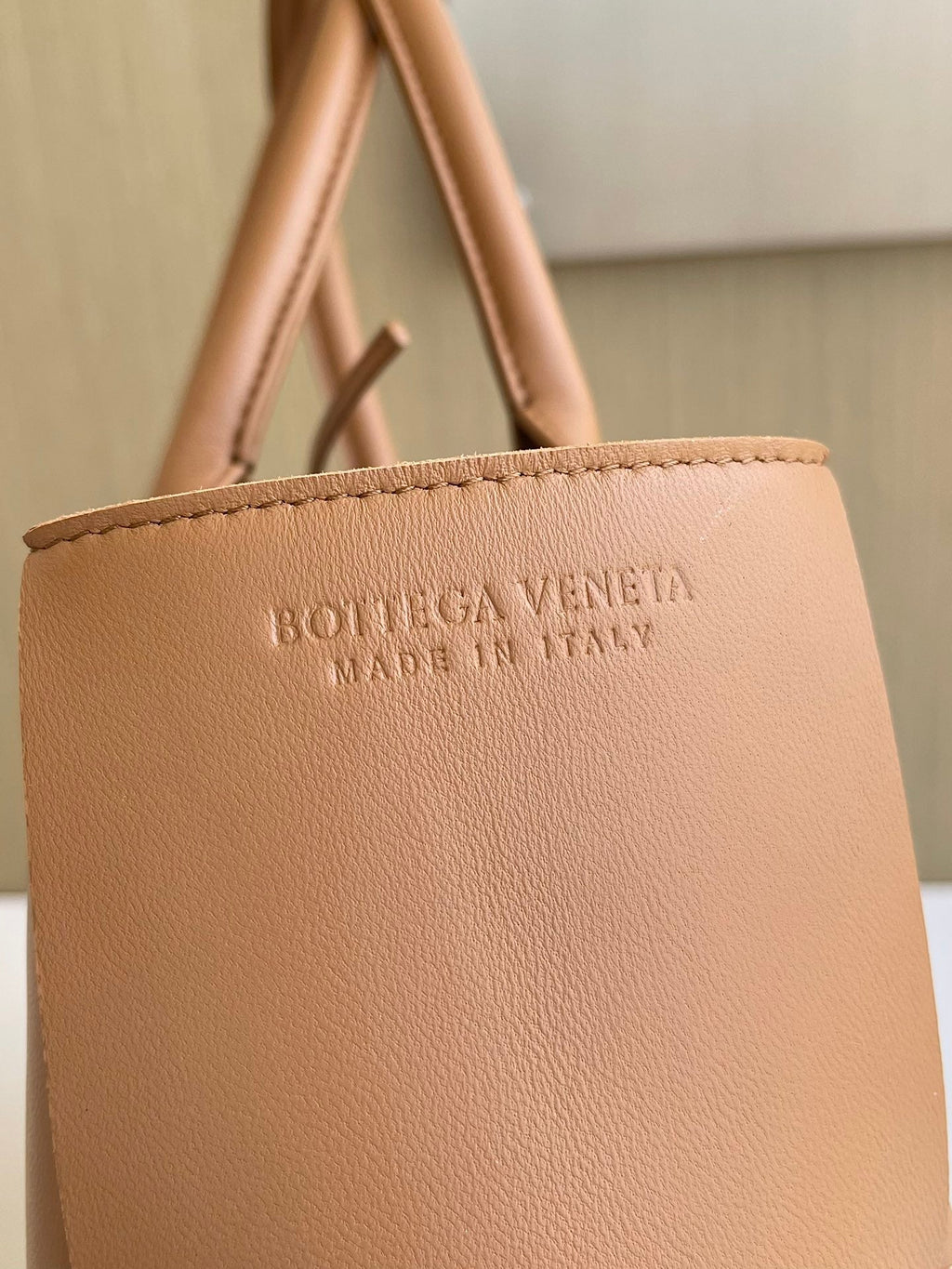 Bottega Veneta Small Arco Tote Bag 652867 Calfskin Tan
