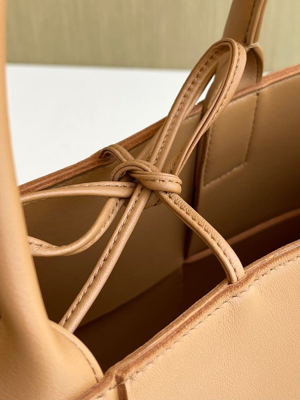 Bottega Veneta Small Arco Tote Bag 652867 Calfskin Tan