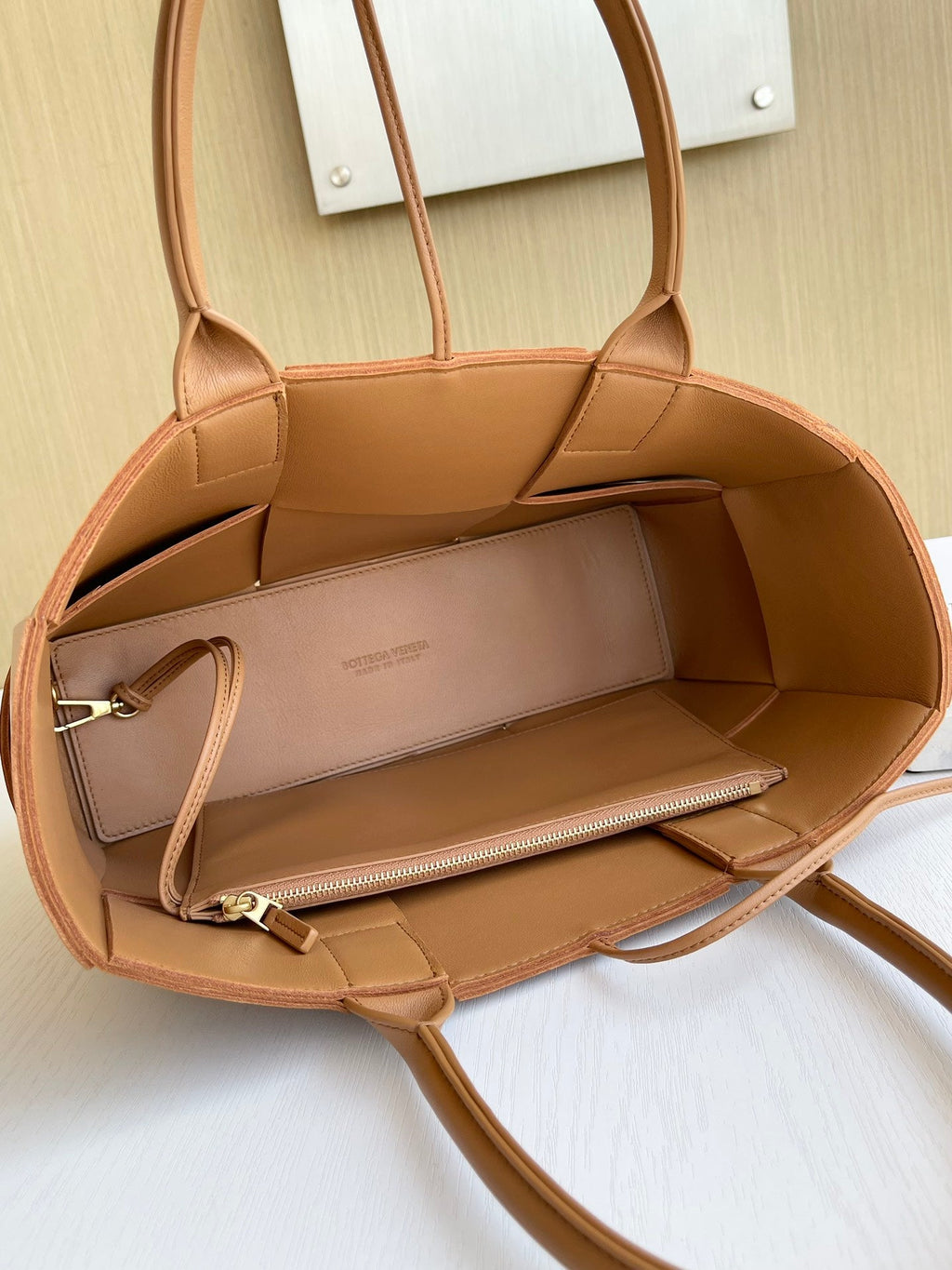 Bottega Veneta Small Arco Tote Bag 652867 Calfskin Tan