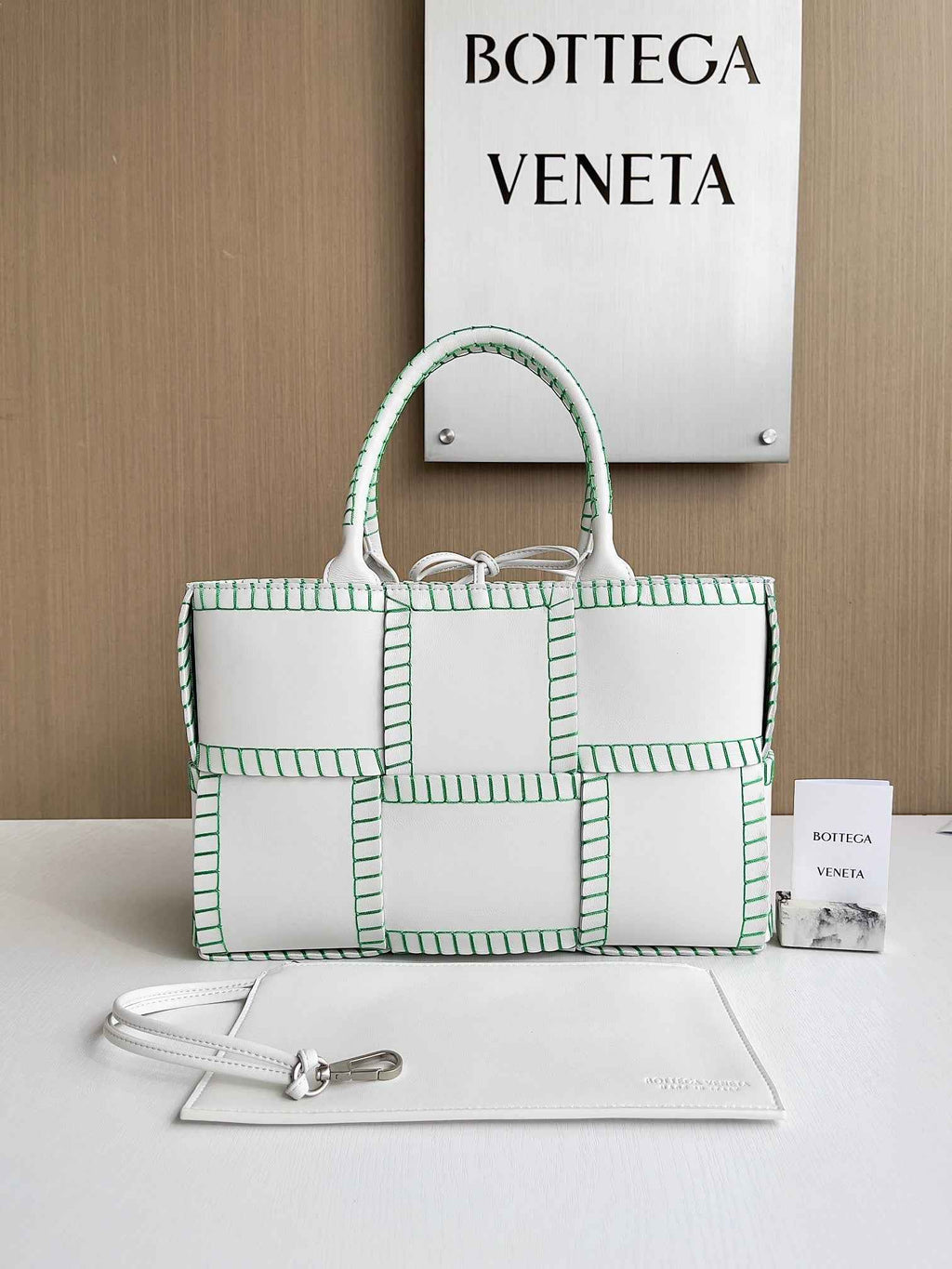 Bottega Veneta Small Arco Tote Bag Calfskin 652867 White