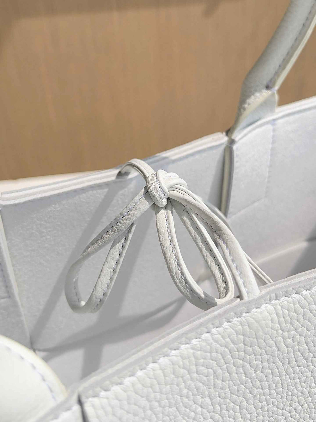 Bottega Veneta Small Arco Tote Bag 652867 Calfskin White