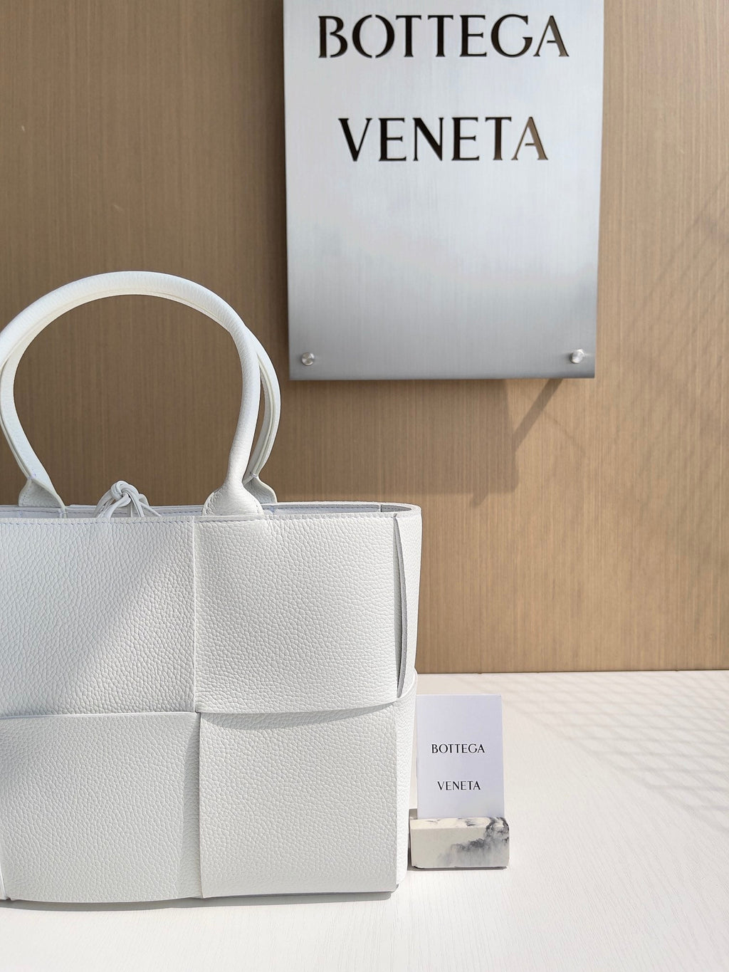 Bottega Veneta Small Arco Tote Bag 652867 Calfskin White